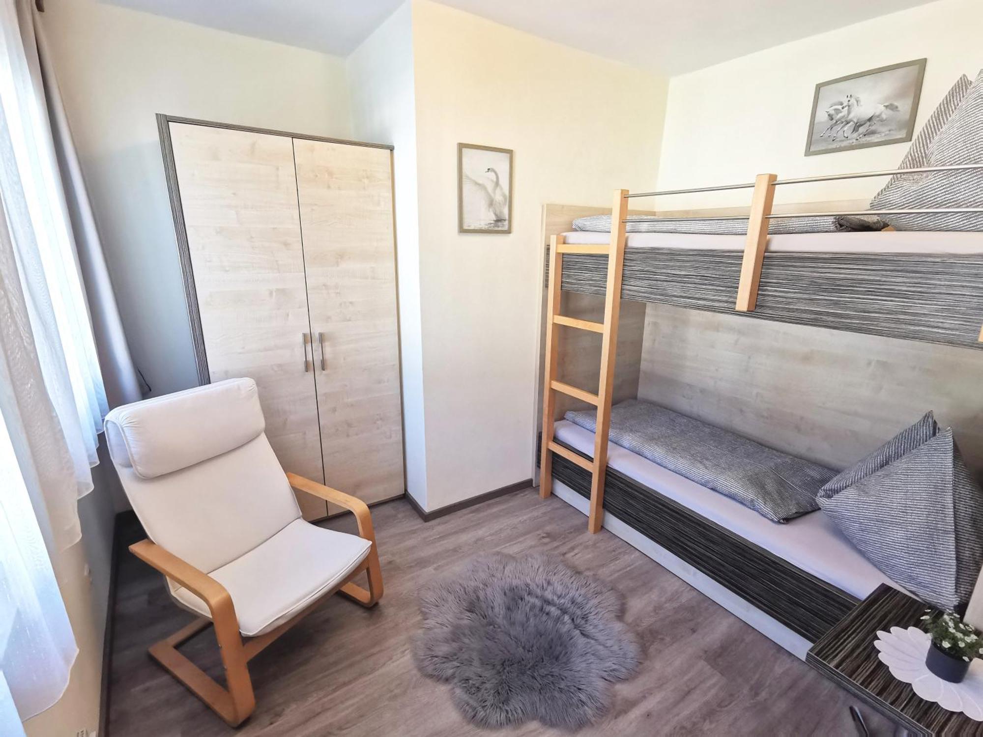 Diana Apartment *